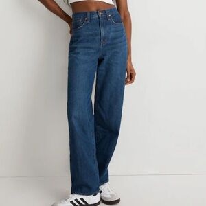 Madewell Baggy Straight Jeans in Dark Worn Indigo Wash